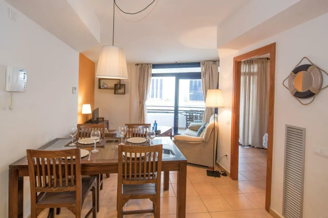 Apartamentos Llafranc Mar アパート